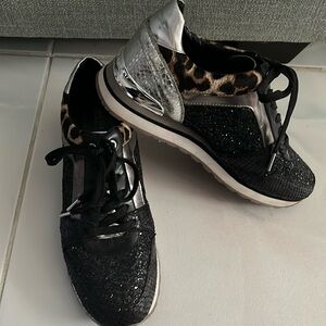 Women’s Fashion sneakers